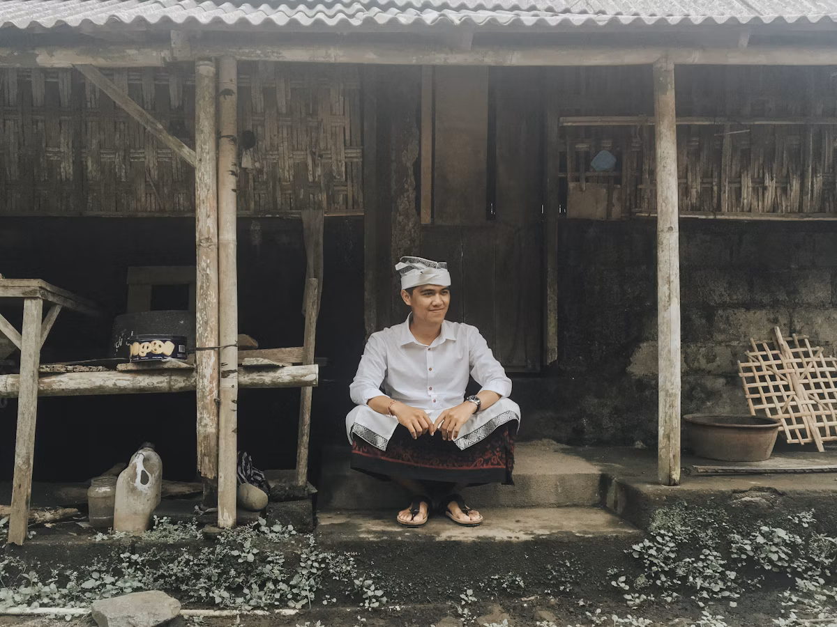 Celuk Village Master Silversmith Jewelry Workshop