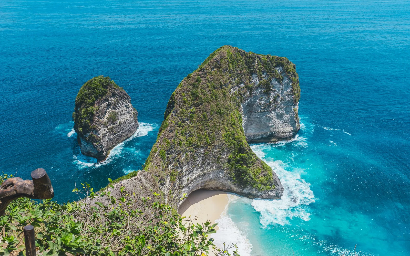 Atuh Beach & Thousand Islands Viewpoint