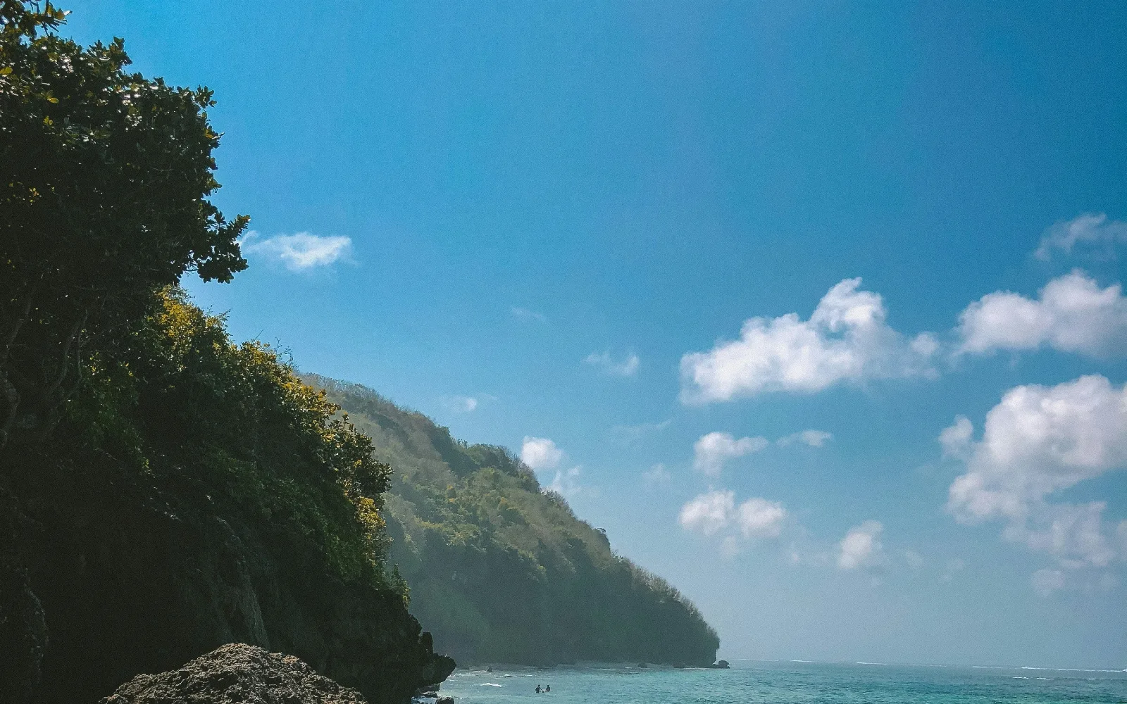 Green Bowl Beach & Sea Caves