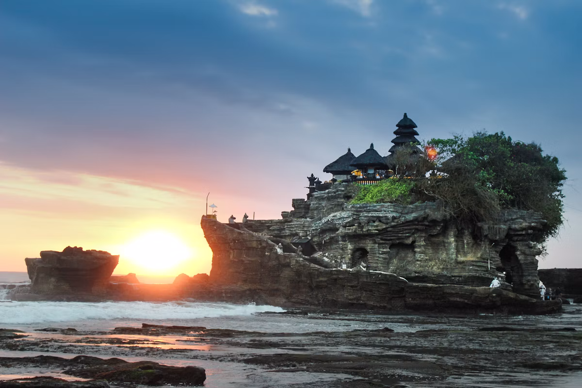 Pura Batu Bolong Lombok