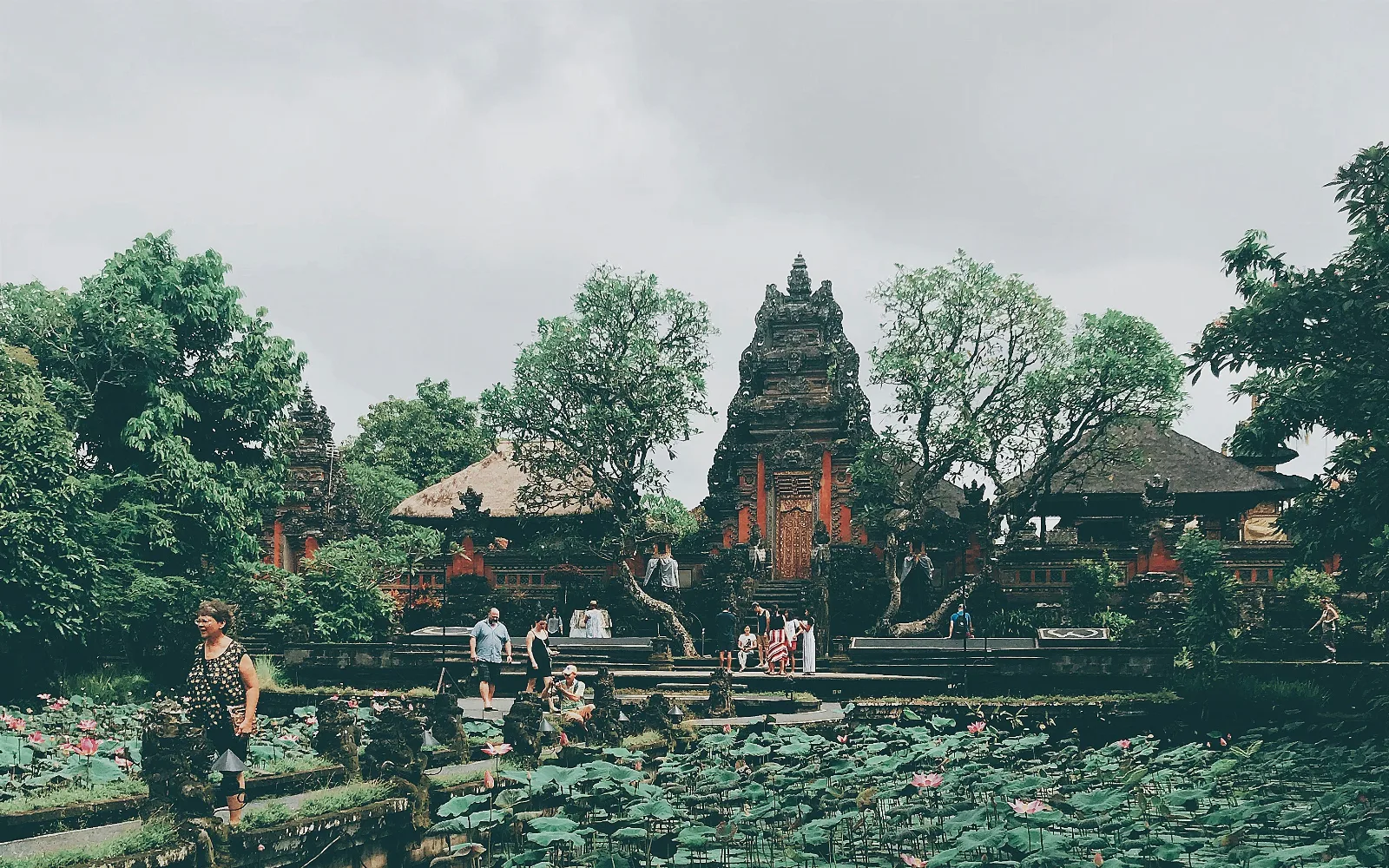 Pura Taman Saraswati Ubud