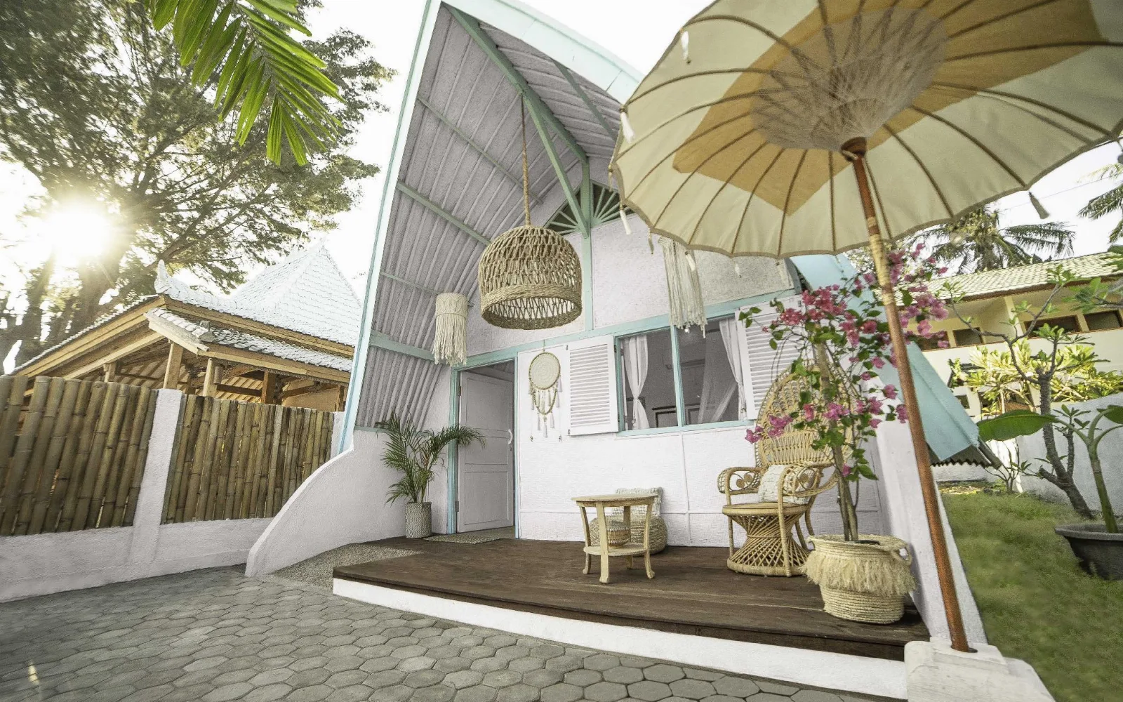 7SEAS Oceanfront Restaurant