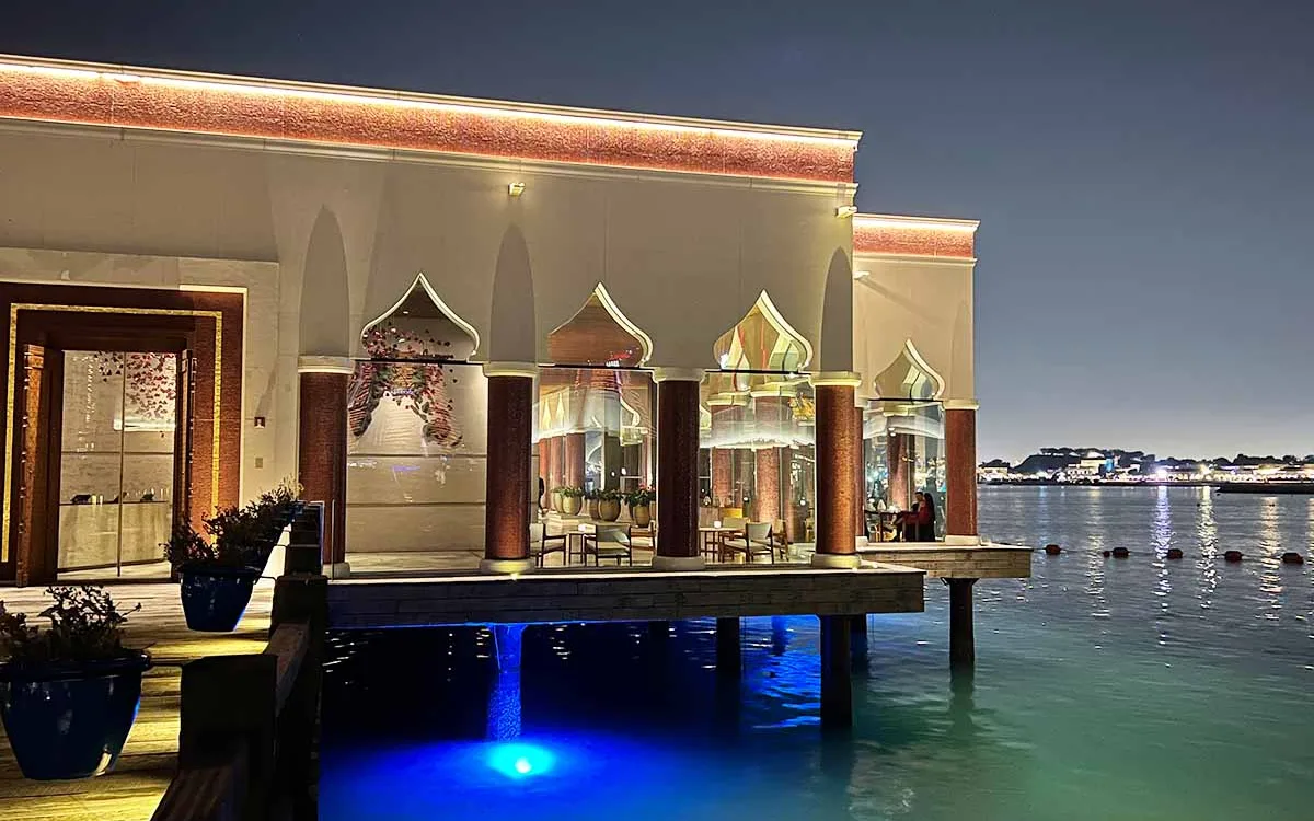 Akatara Restaurant