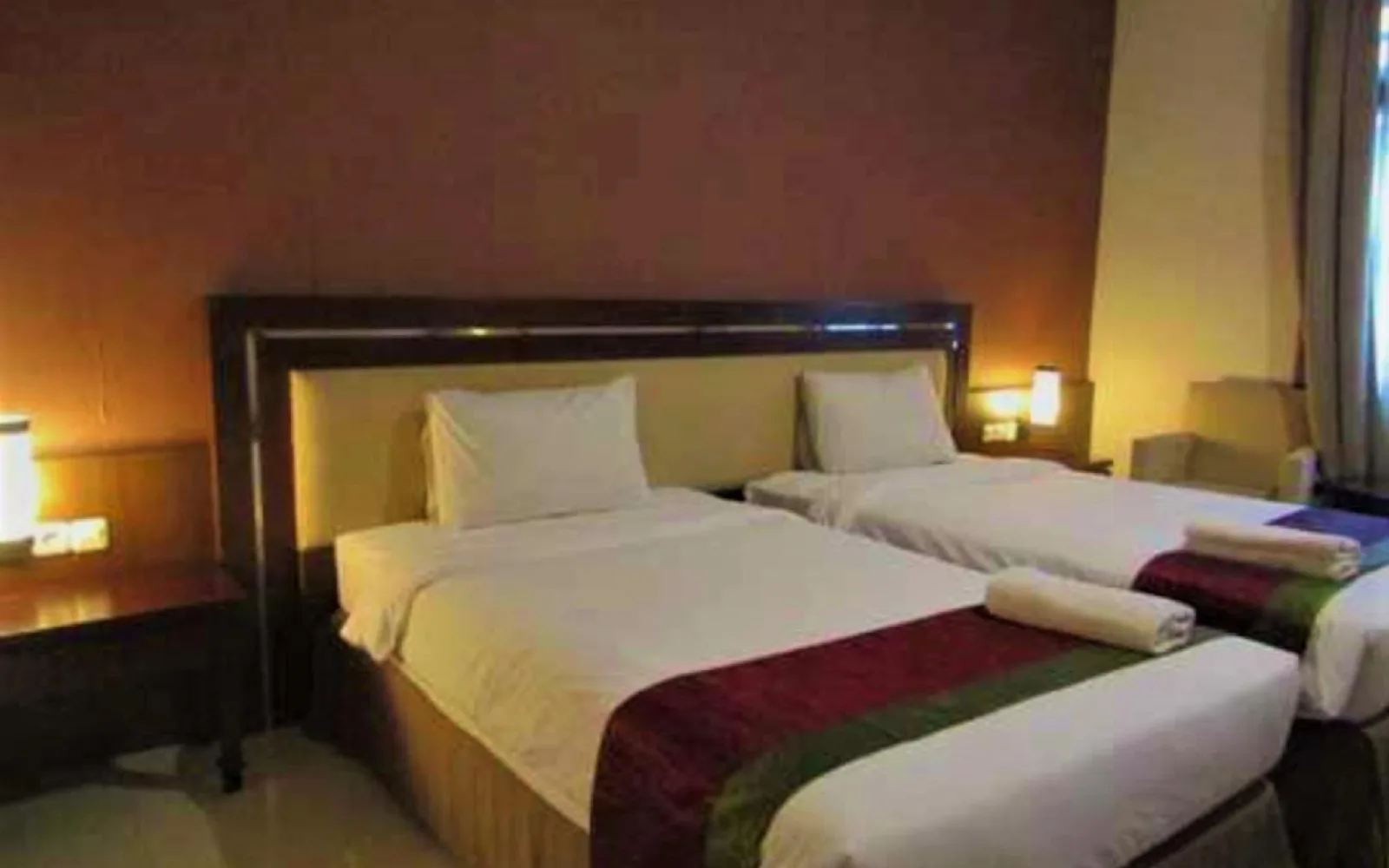 Al Restaurant at Al Azhar Azhima Hotel & Convention Solo Powered by Archipelago