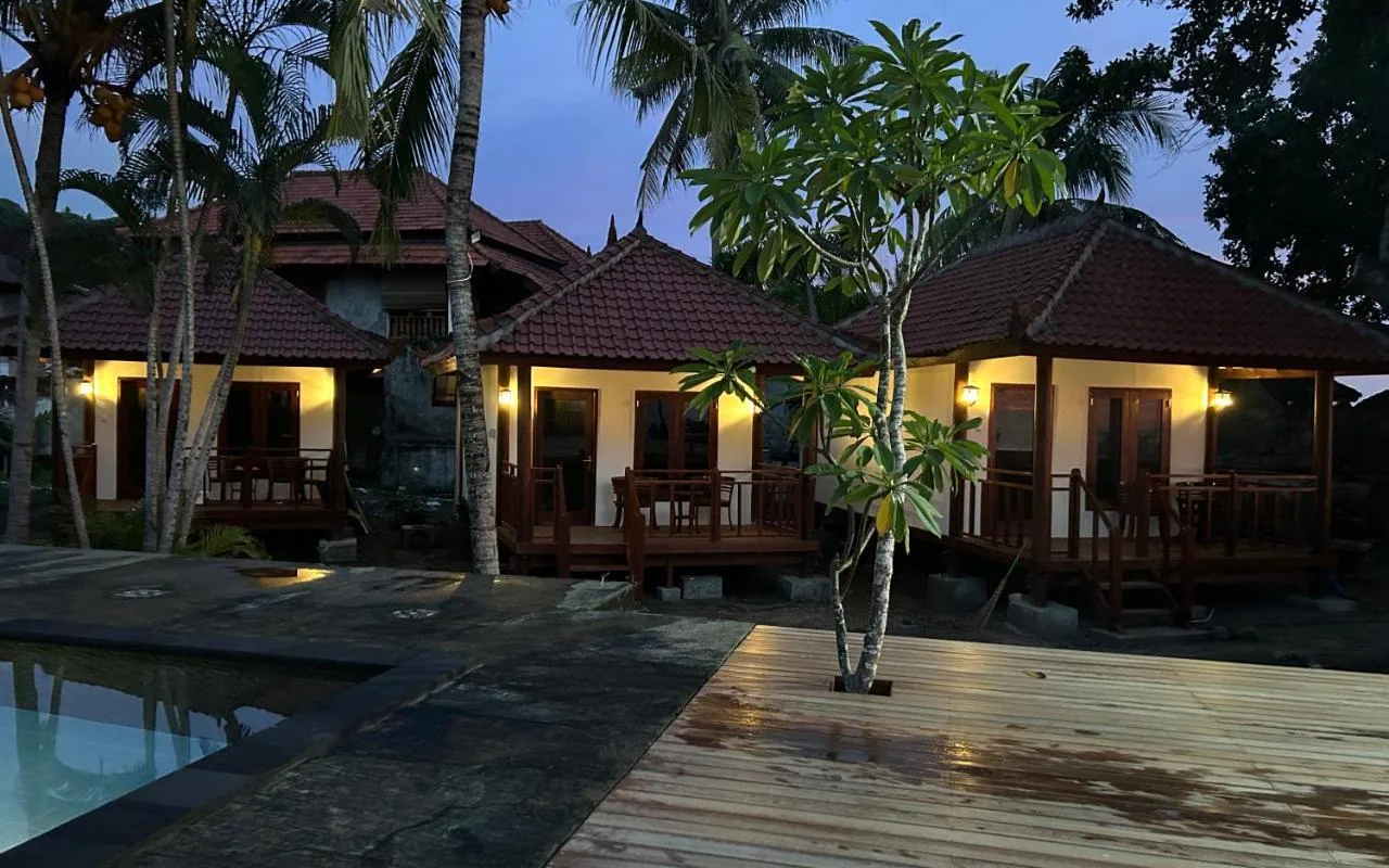 Alice Oceanfront Restaurant at Alice Beach Club & Resort