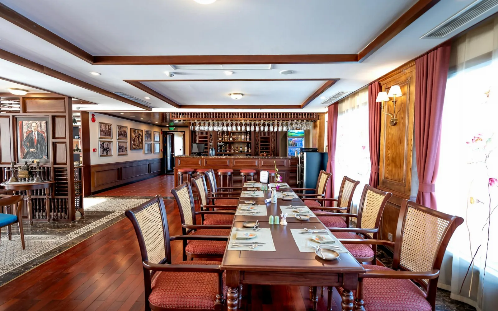 Anandani Restaurant