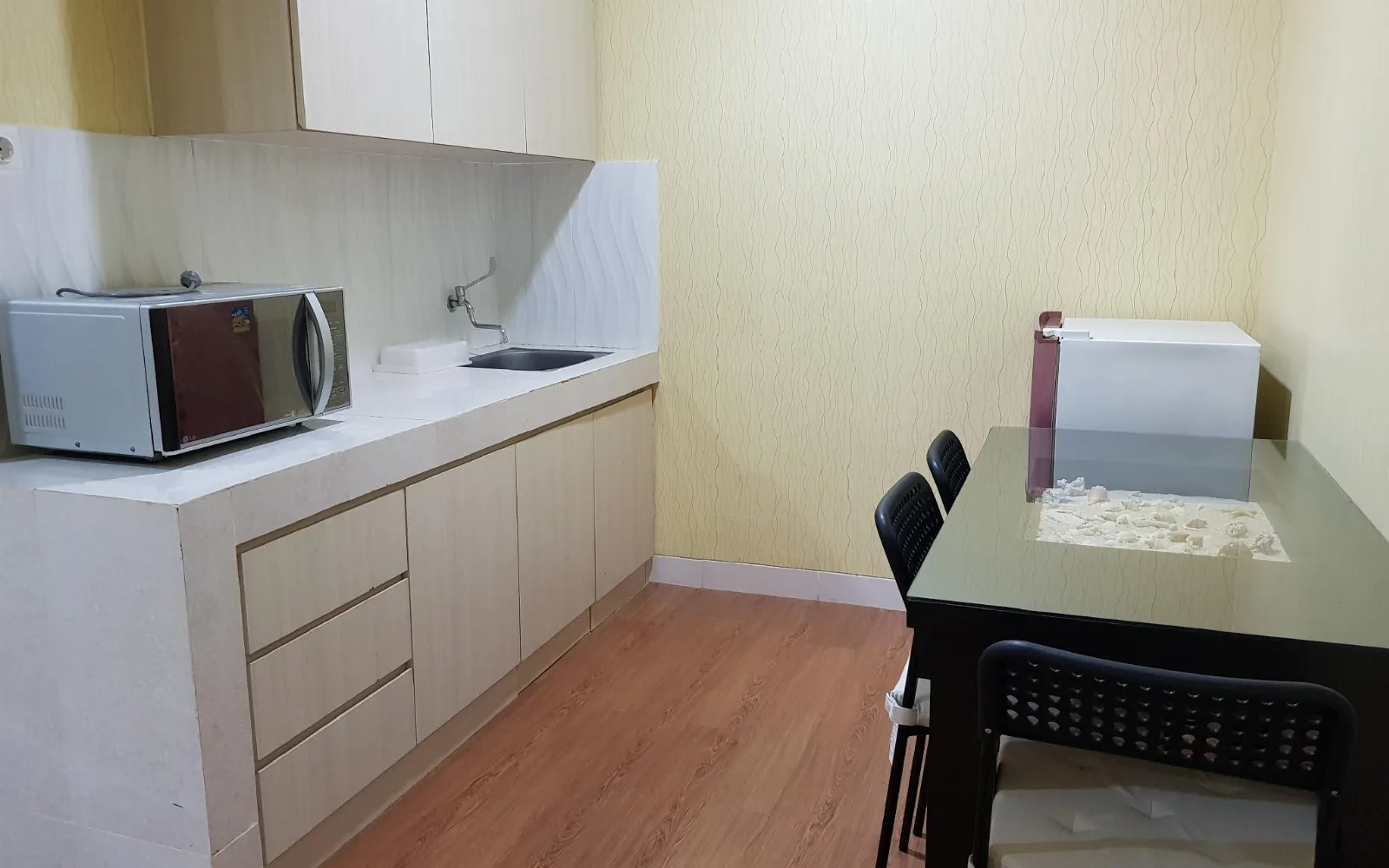 Apartemen Sentul Tower by "Rio Property" Specialty Restaurant