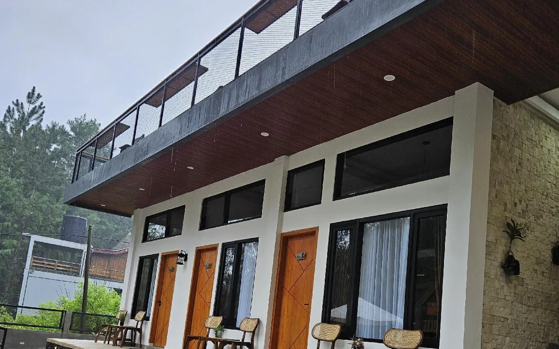 Arum Bromo Dining Pavilion