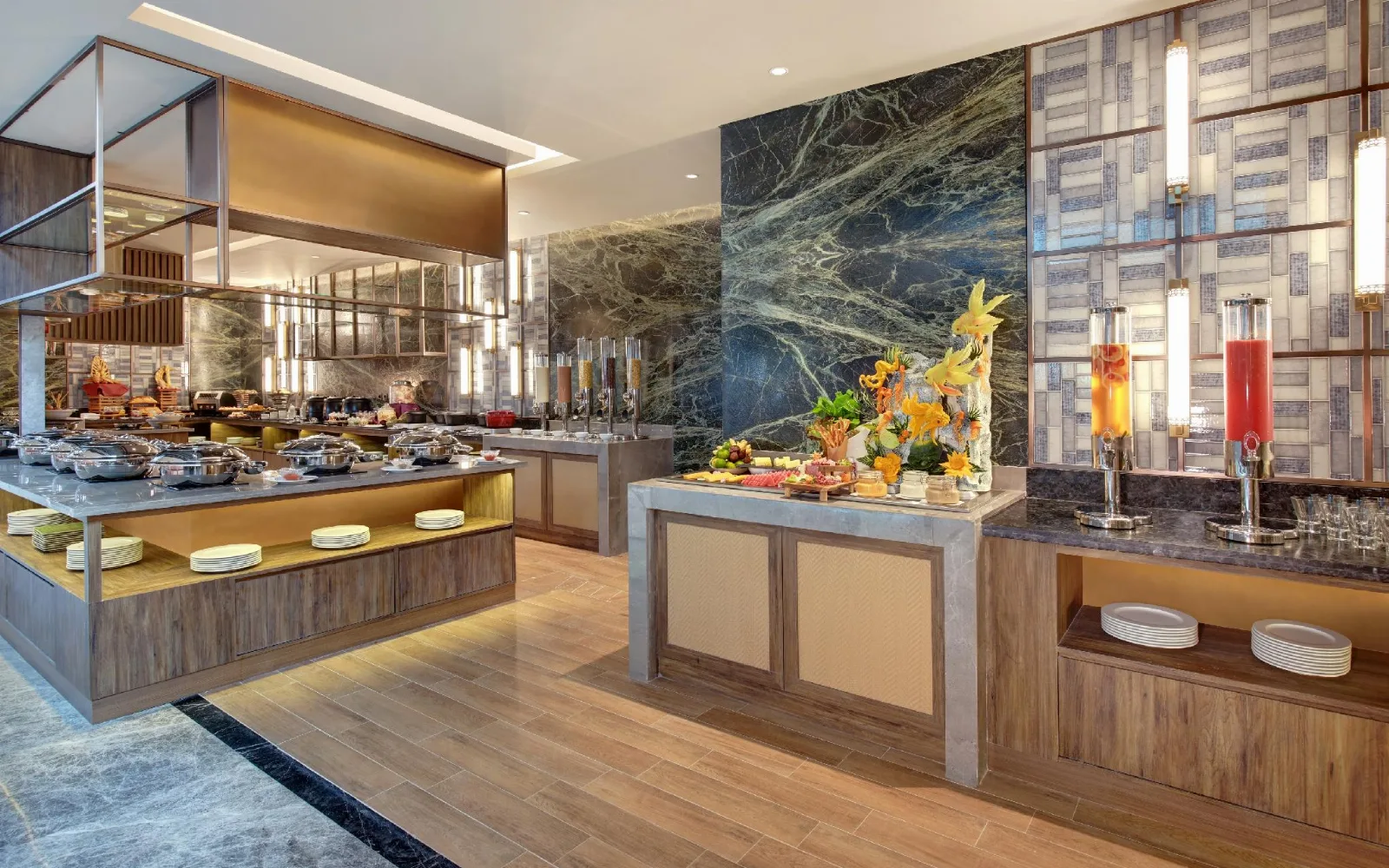 Arut Lounge & Pool Bar at Mercure Pangkalan Bun
