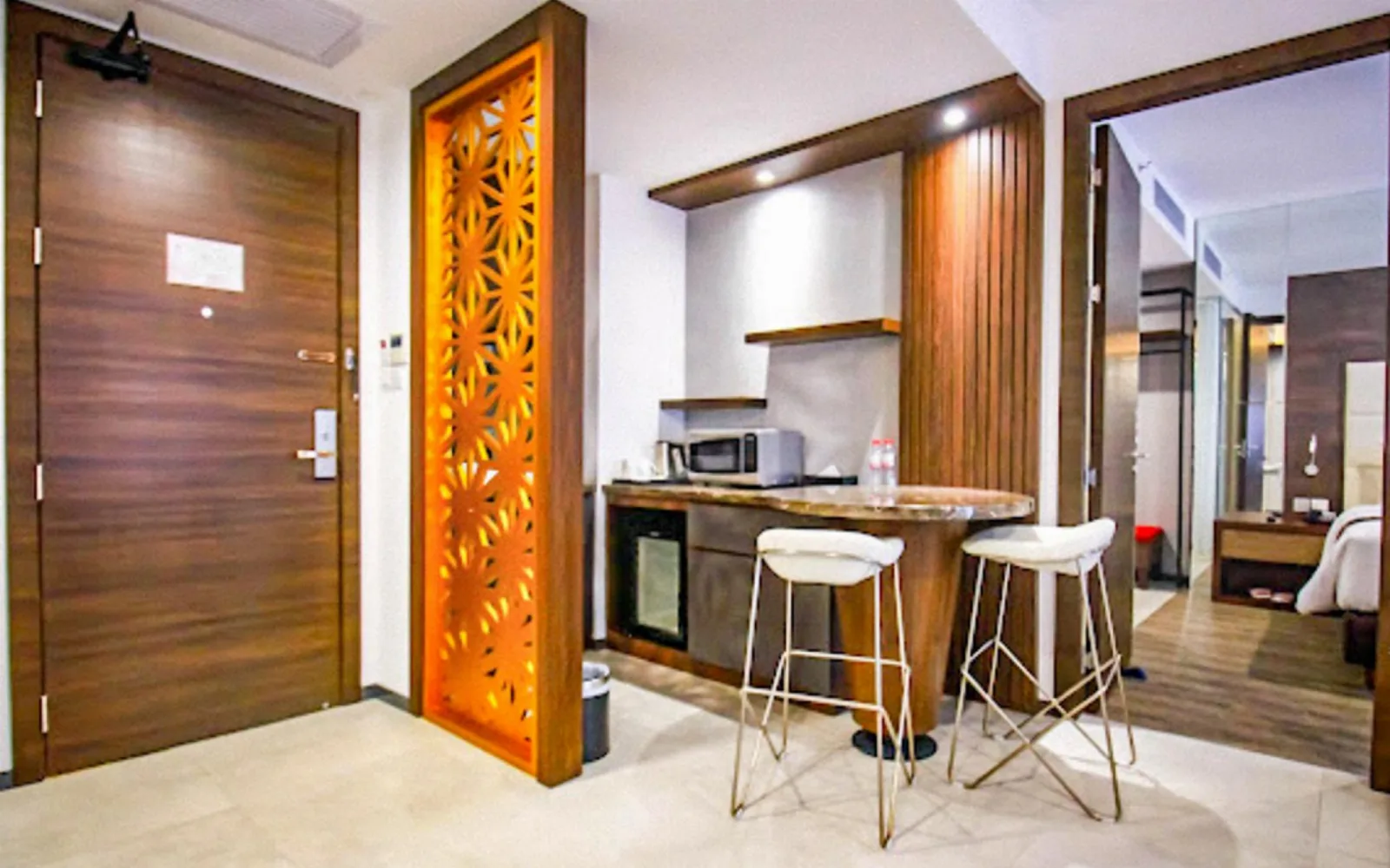 Asialink Brasserie at Asialink Hotel by Prasanthi