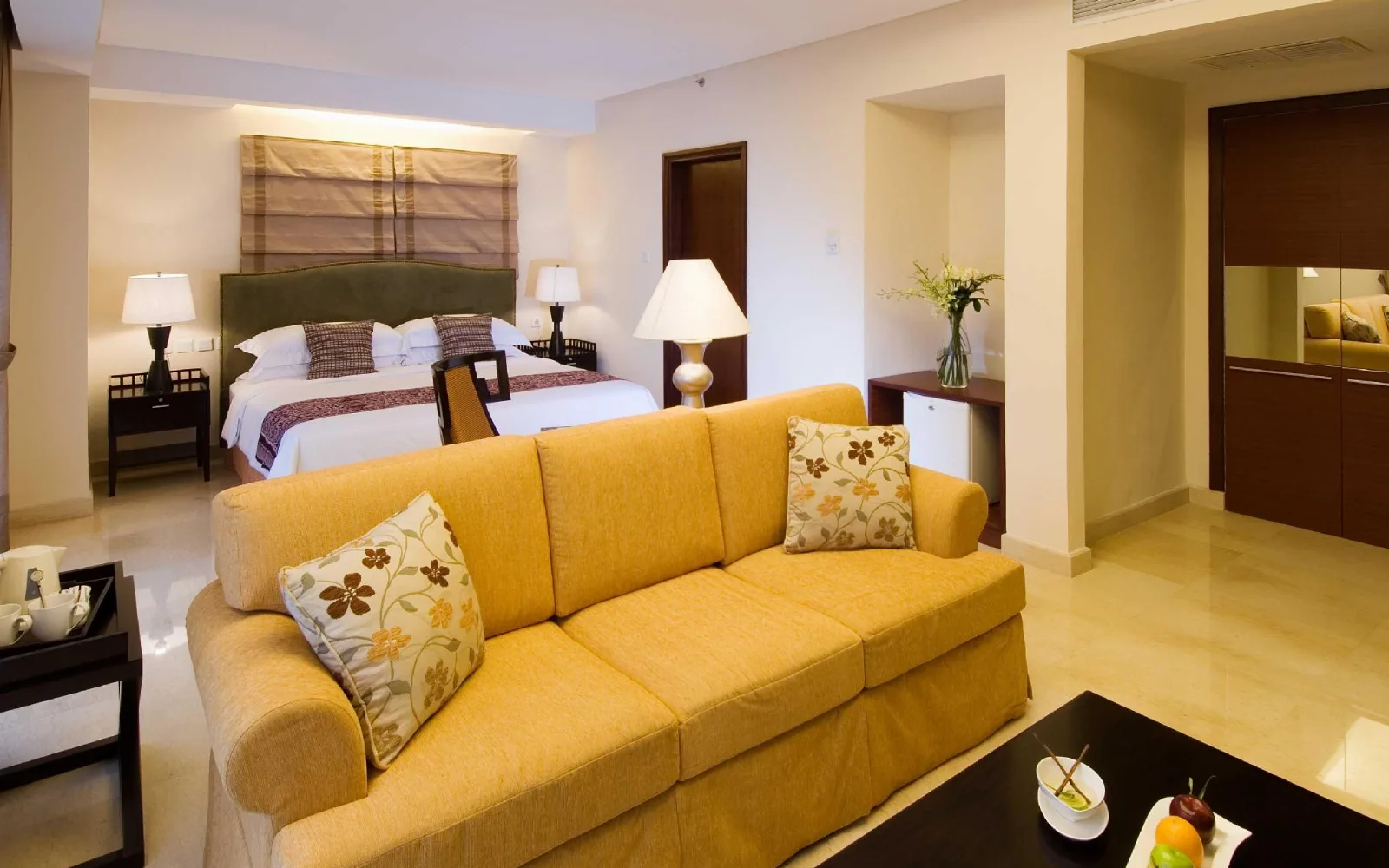 Aston Lobby Lounge at Aston Manado Hotel
