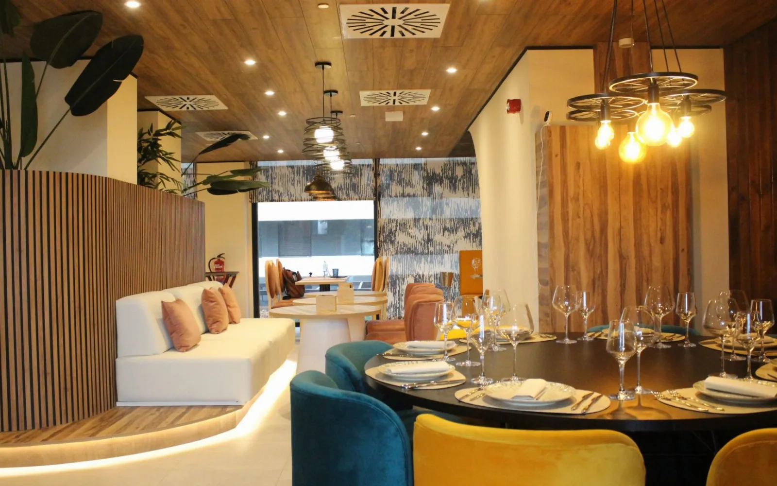 Aura Restaurant at The Aura Inn