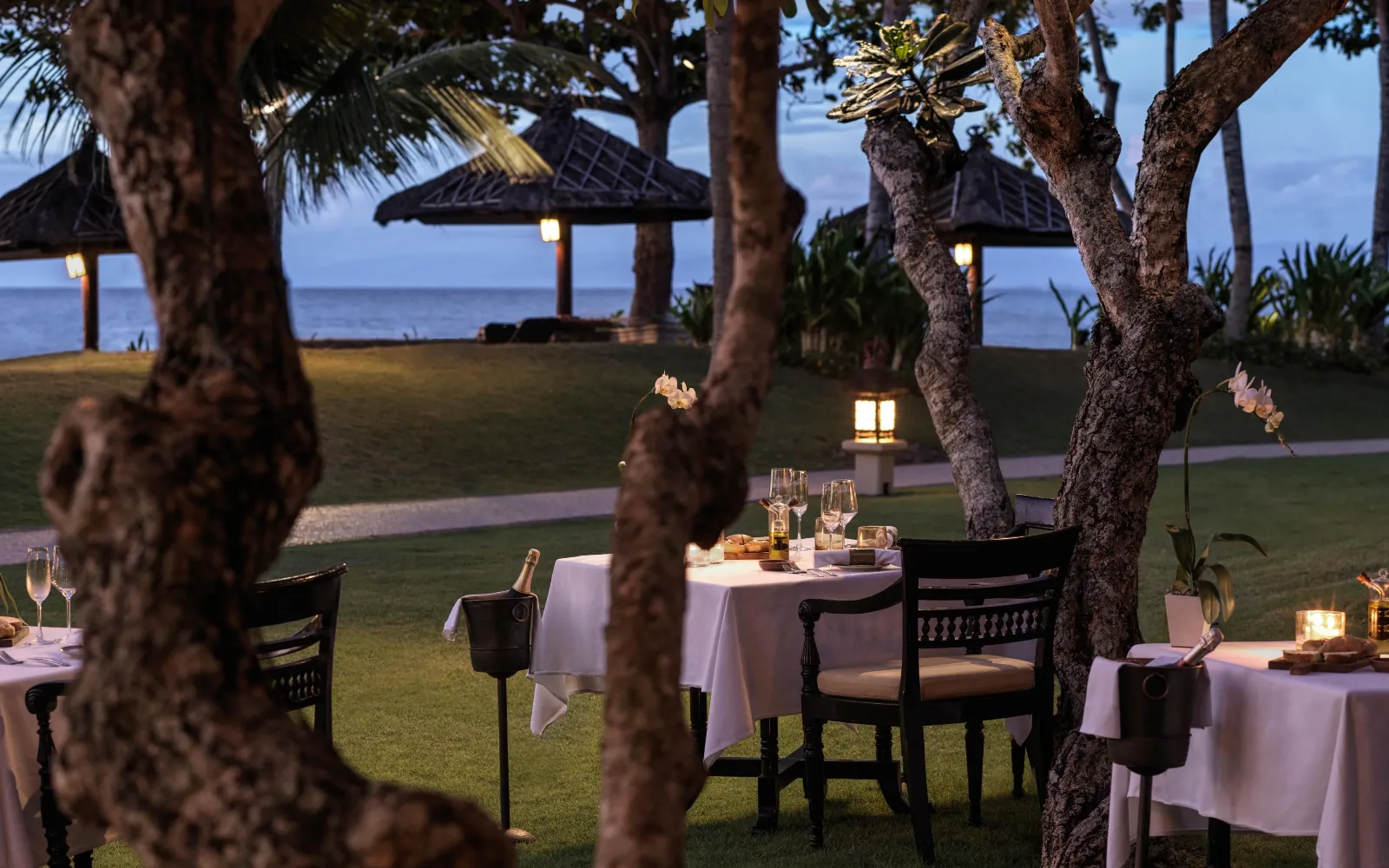Bakung Terrace Restaurant at Bakung Beach Resort
