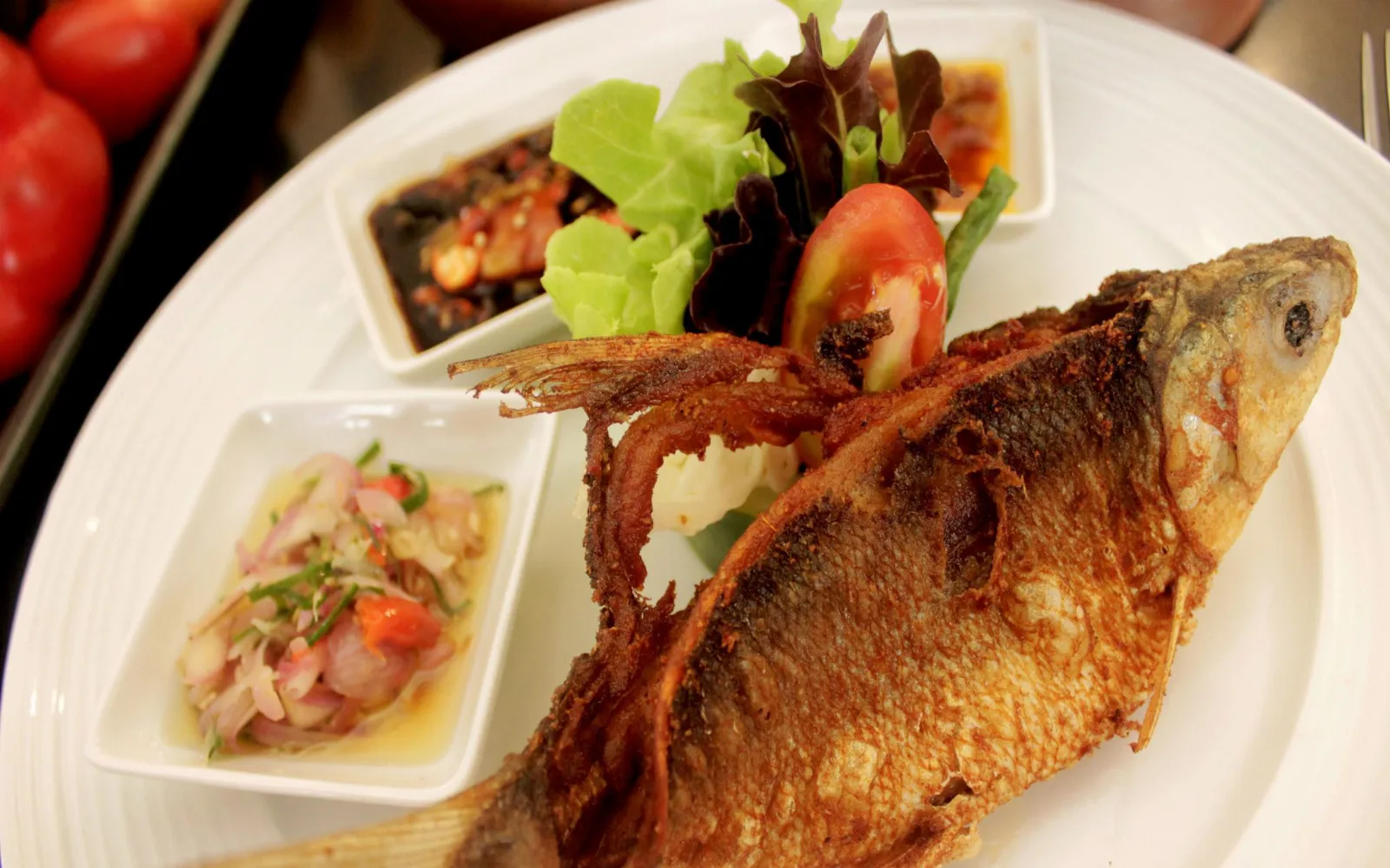 BaReLo Bar & Pool Terrace at Swiss-Belinn Manyar
