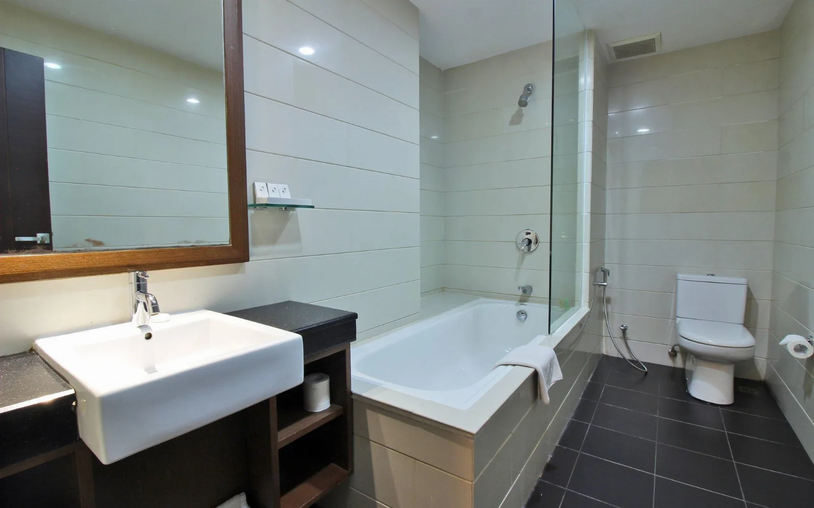 BaReLo at Swiss-Belinn Baloi Batam