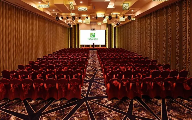 Baru Bar at Holiday Inn Cikarang Jababeka By IHG