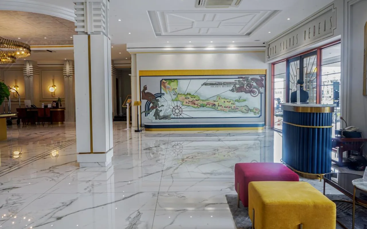 Batavia Bar & Lounge at Savoy Homann