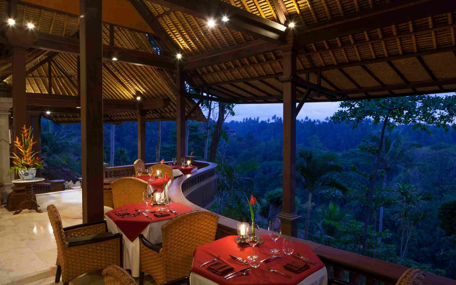 Beji River Terrace Dining