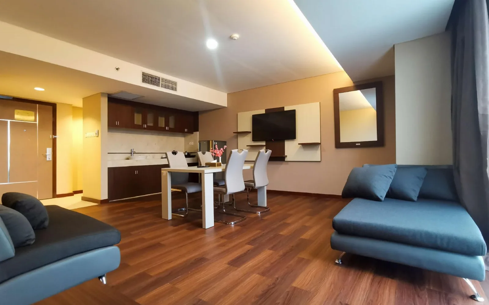 Best Restaurant at Best Western Plus Coco Palu