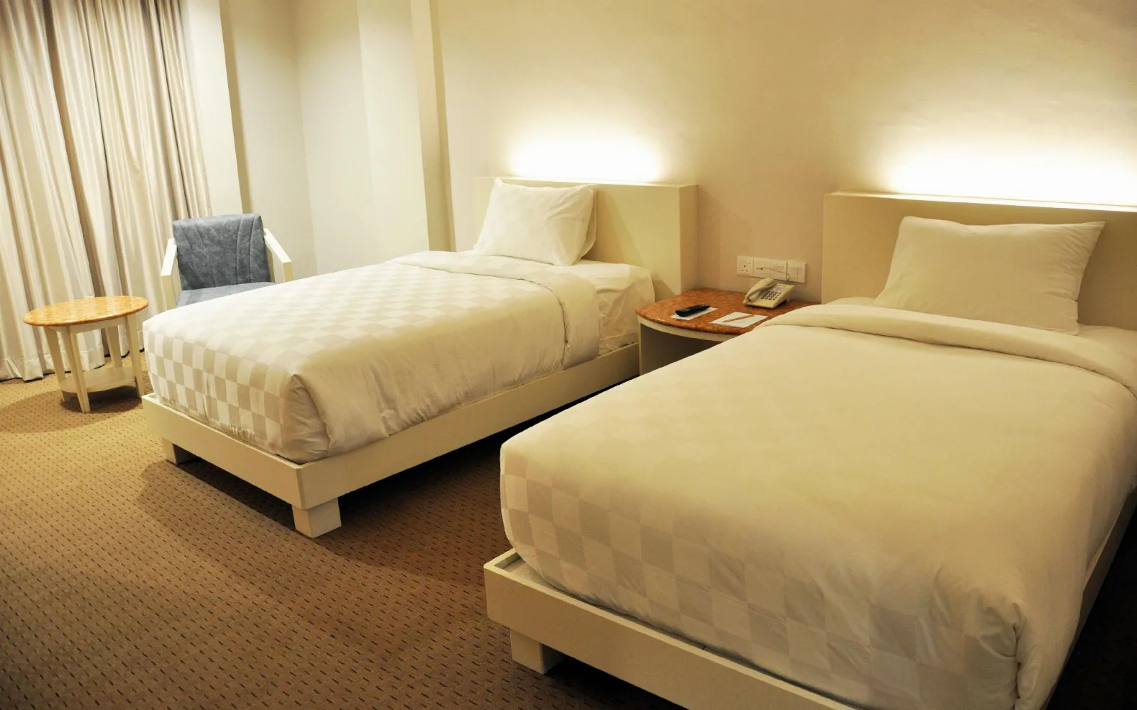 Beverly Restaurant