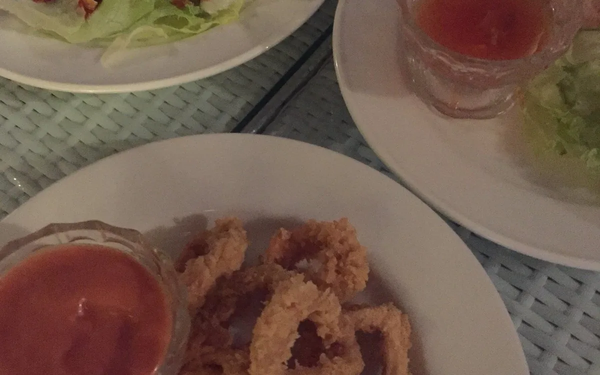 Bondalem Restaurant at Bondalem Beach Club