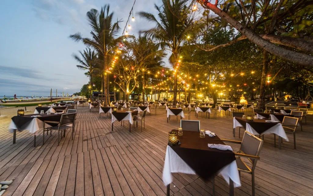 Byrd House Beach Club & Lounge