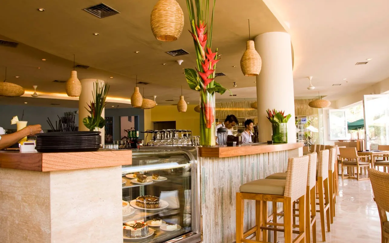 Cafe Sardinia Discovery Mall