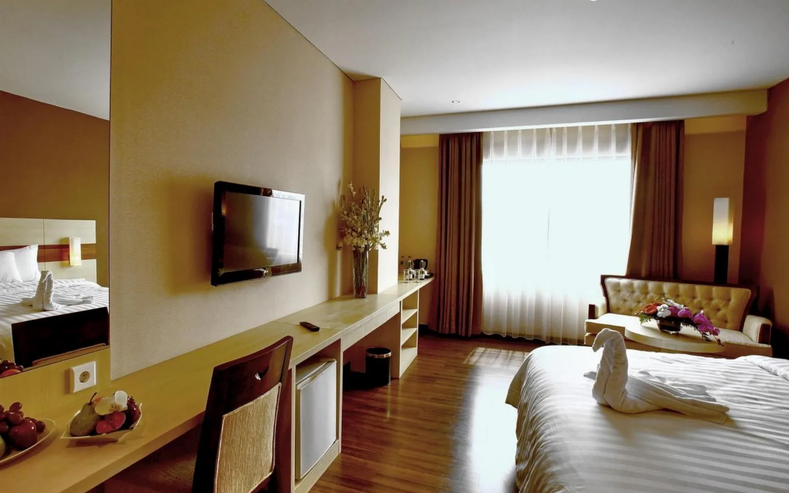 California Restaurant at California Hotel Bandung