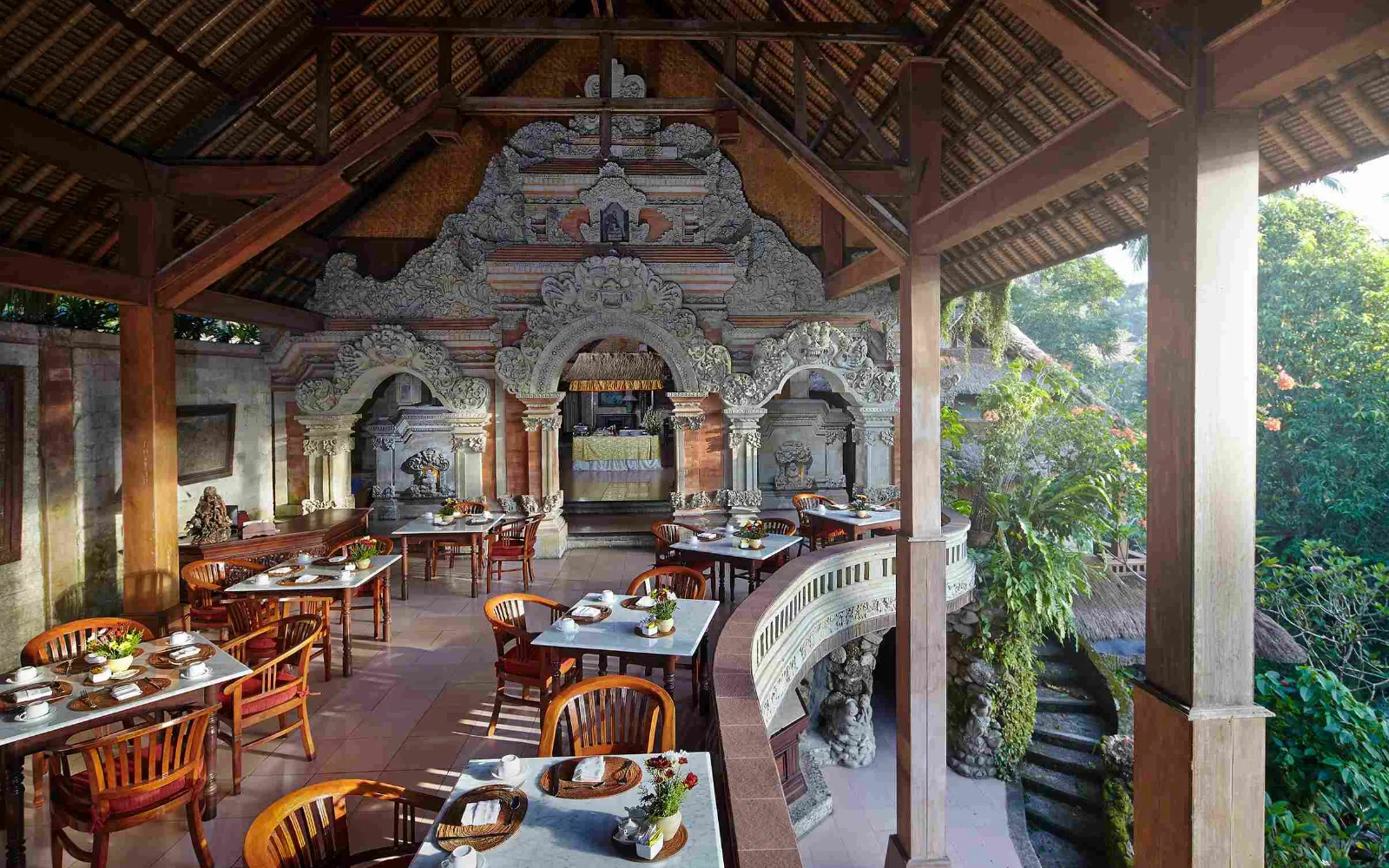 Capung Restaurant at Villa Capung Mas