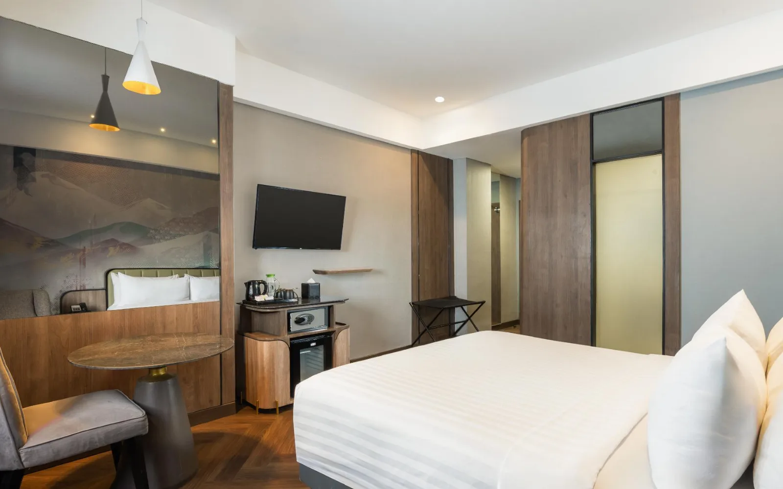 Cartenz Restaurant at Mercure Jayapura