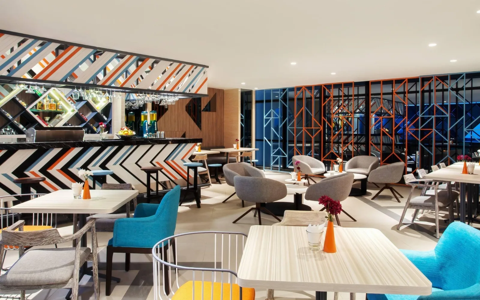 Chill Lounge & Bar at ibis Styles Medan Pattimura