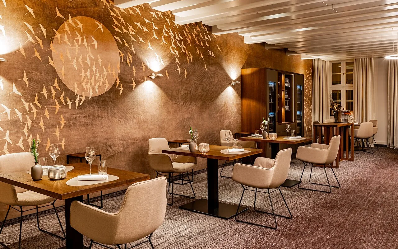 Clara Restaurant