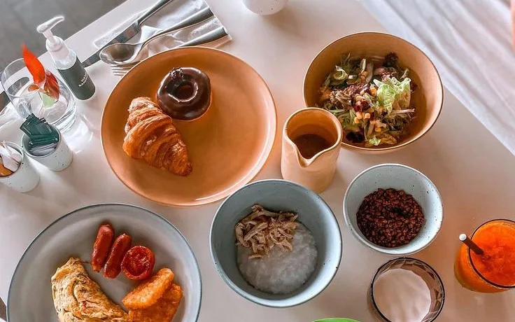 Clay Craft Restaurant at Renaissance Bali Uluwatu Resort & Spa