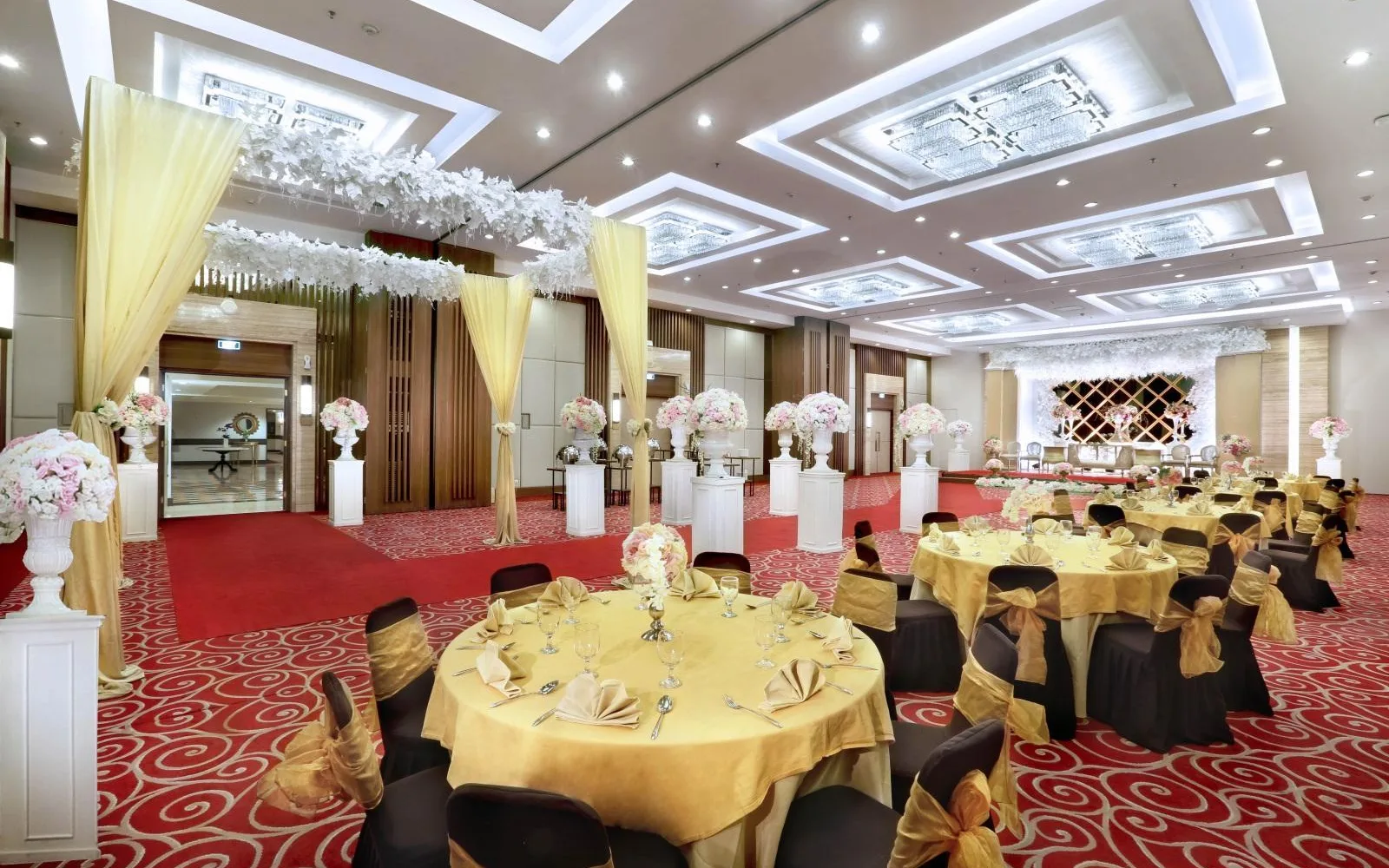 Coconut Lounge at Aston Tropicana Hotel Bandung
