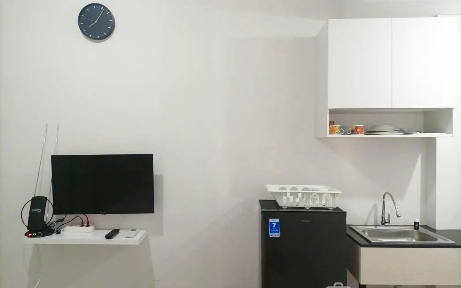 Comfortable Tidy Studio at Bar at Comfortable Tidy Studio at Barsa City By Travelio