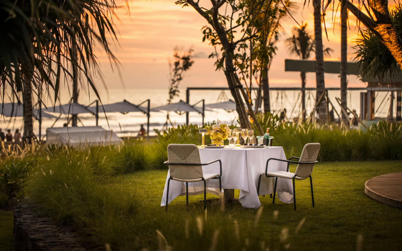 COMO Beach Club Bar
