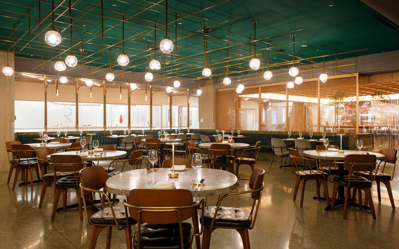 D Restaurant at D transit RedPartner