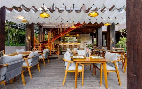 Dara Pool Bar at AnandaDara Ubud Resort & Spa