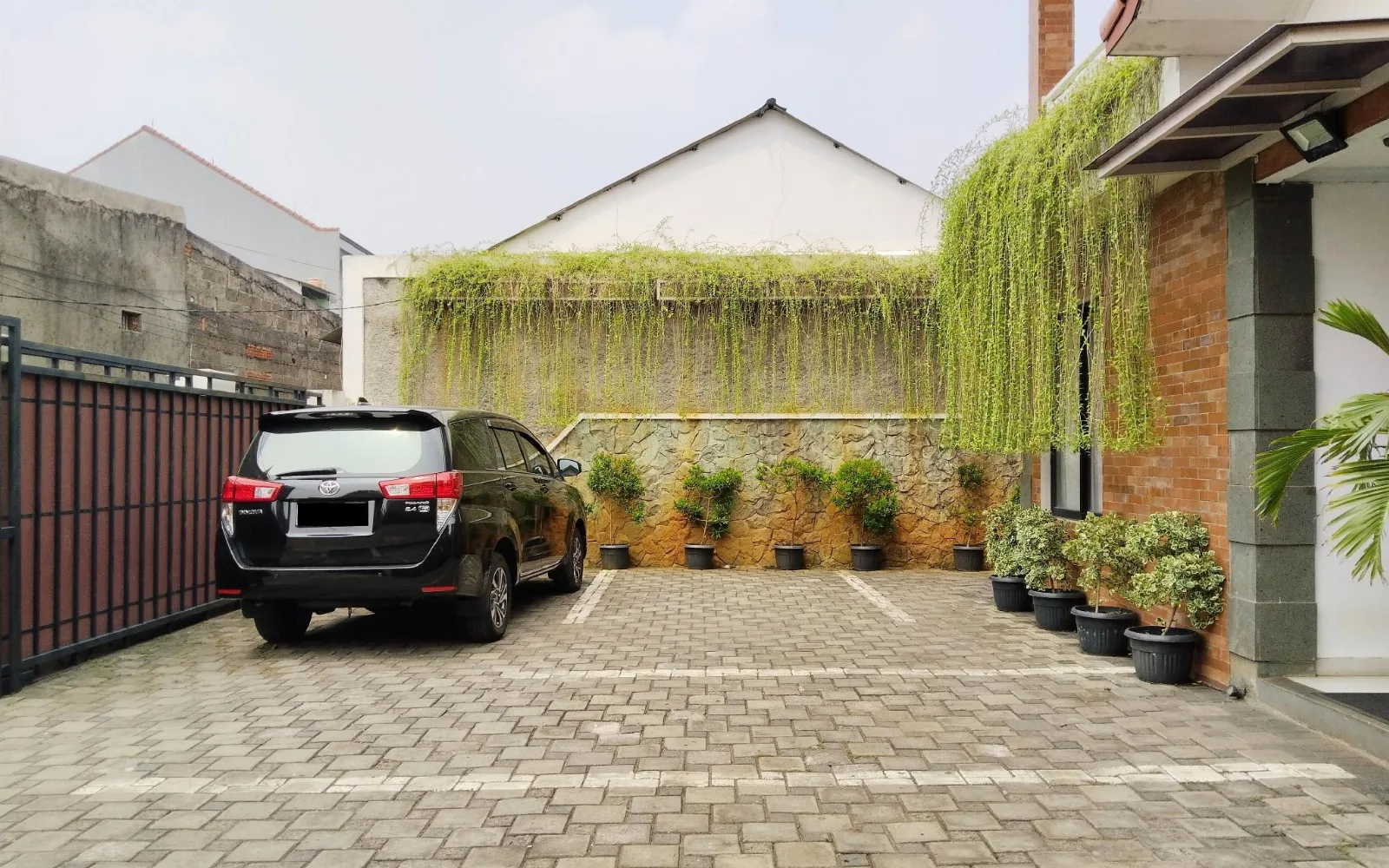 DeJati House Specialty Restaurant