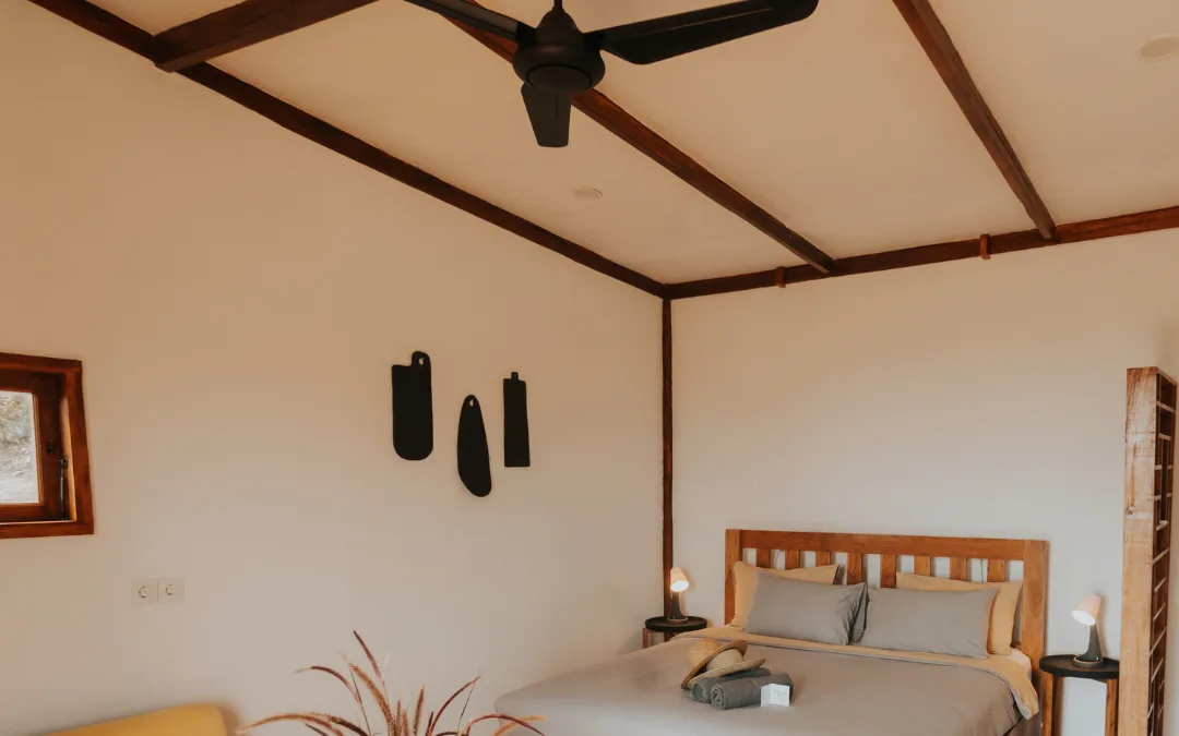 Disini Oceanfront Restaurant at Disini Lombok ECO Sky House with Sea view