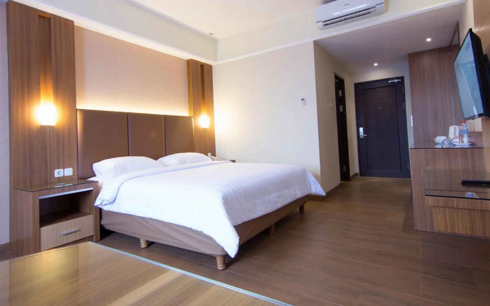 Dominic Restaurant at Dominic Hotel  Purwokerto