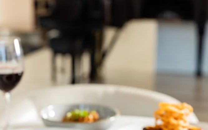 Ellie's Restaurant