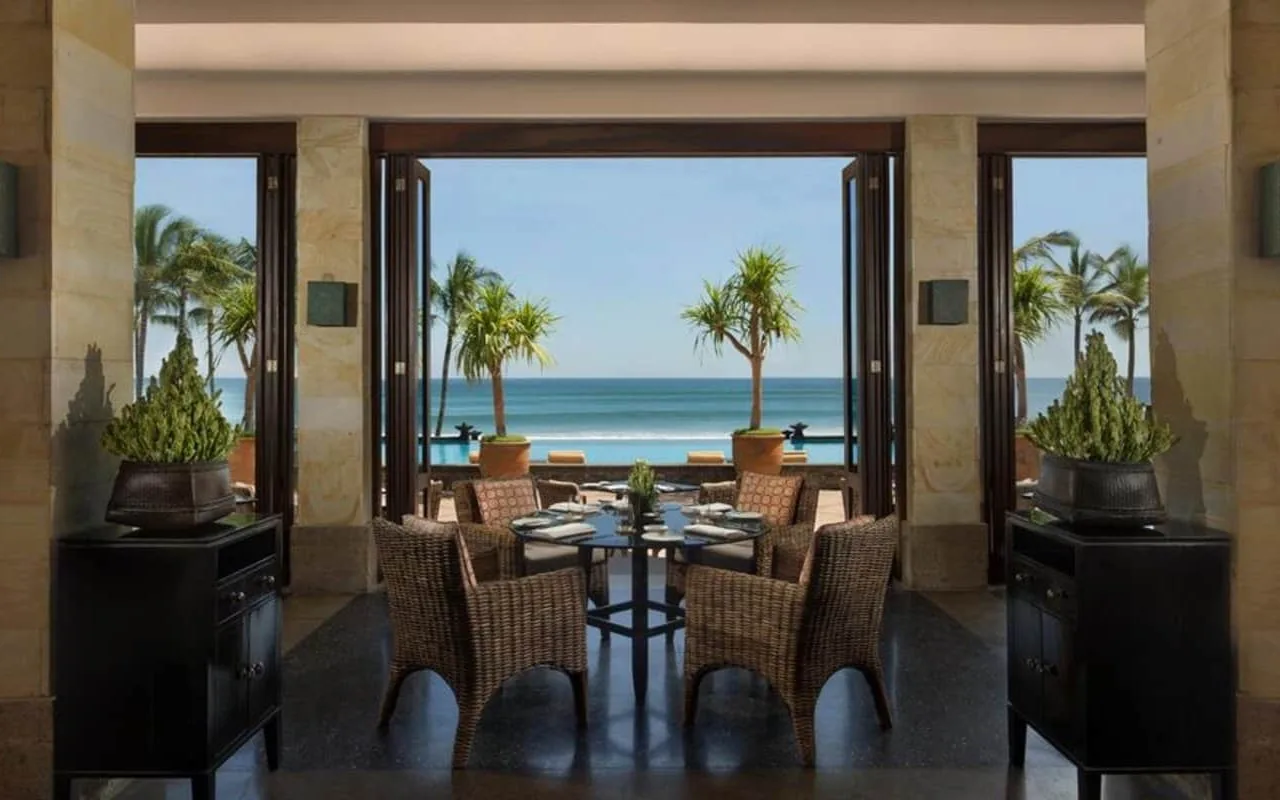 Fourteen Brasserie at Fourteen Roses Boutique Hotel Legian