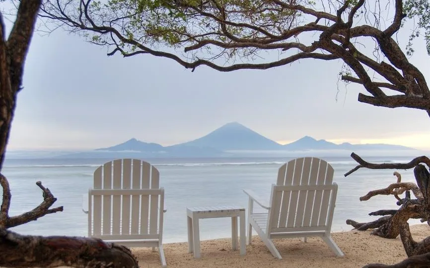 Gili Restaurant at Gili Teak Beach Front Resort