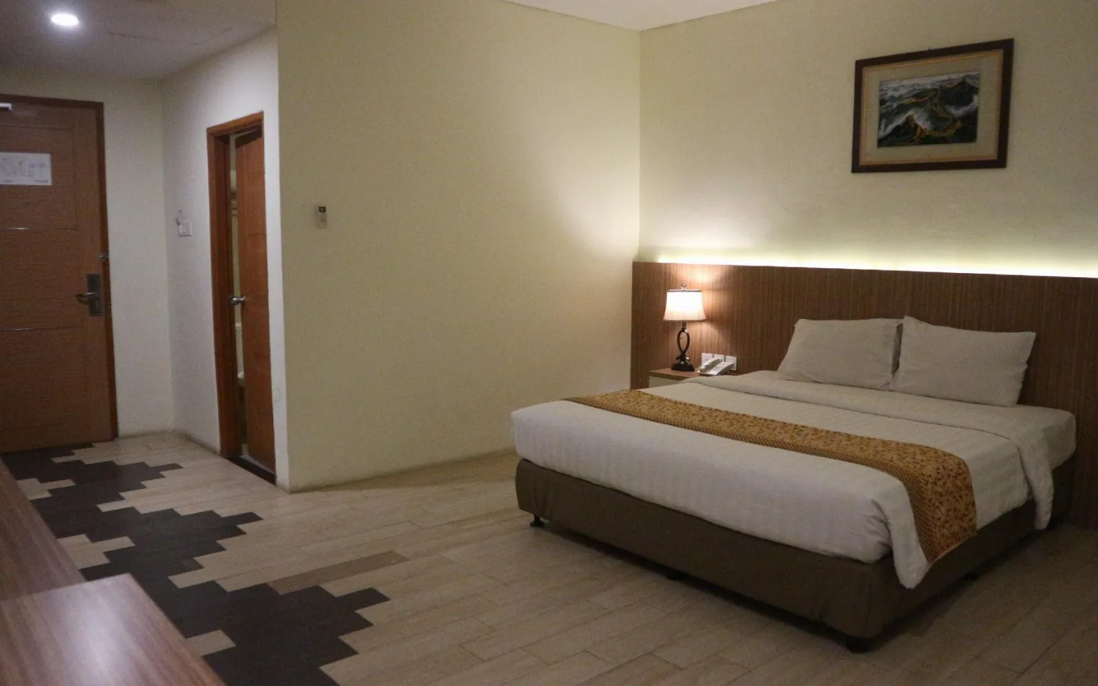 Golden Restaurant at Golden Tulip Belitung