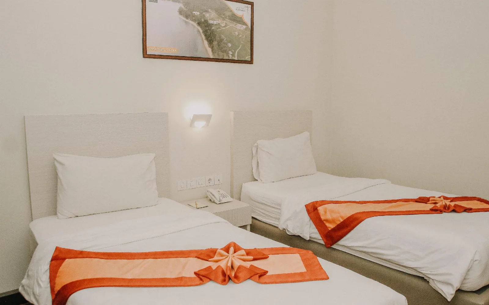 Grand Restaurant at Grand Q Hotel Gorontalo