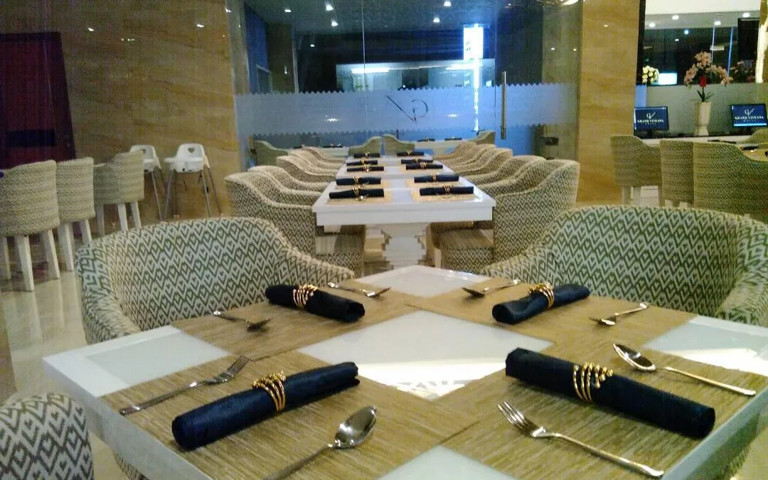 Grand Restaurant at Grand Viveana