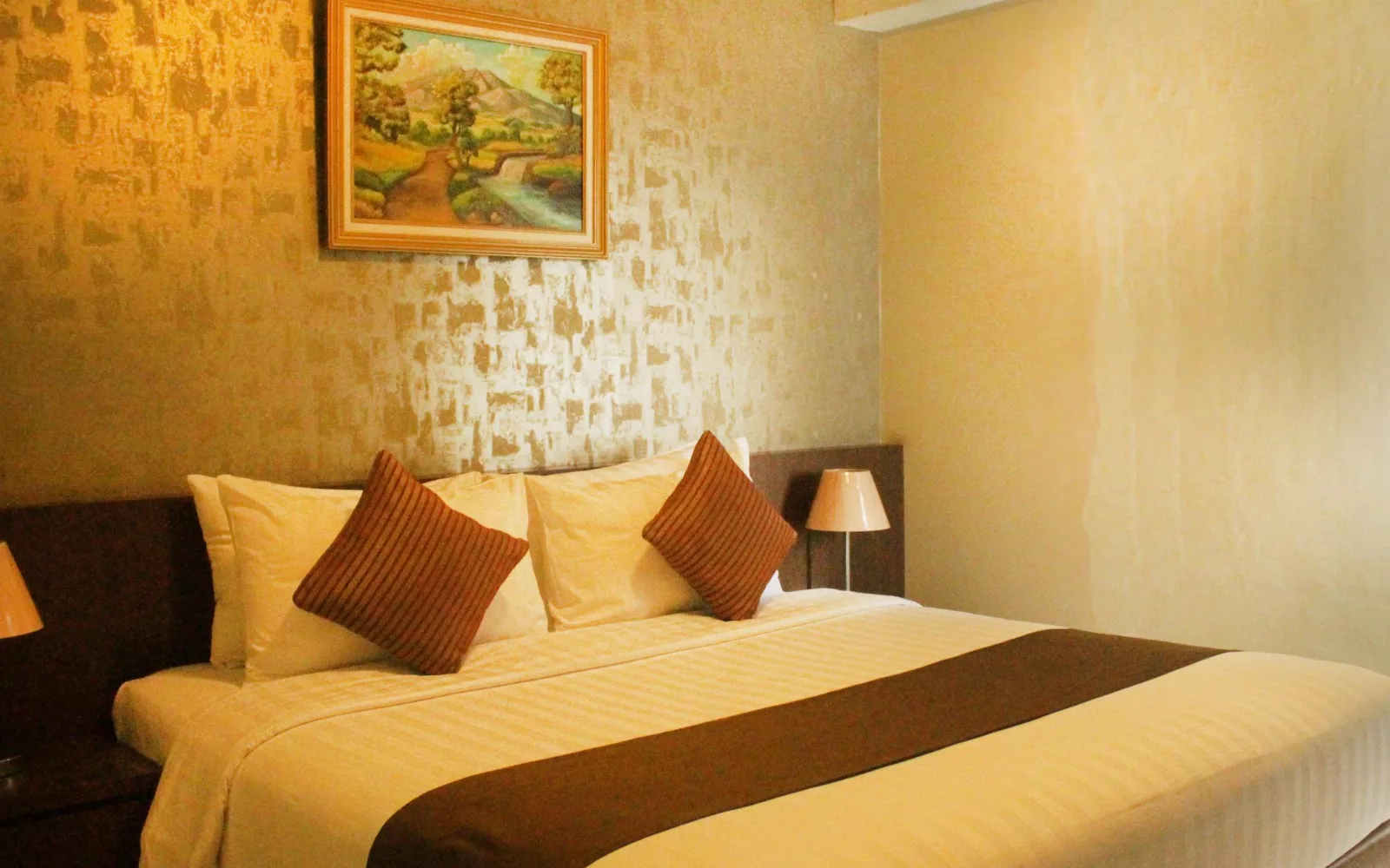 Great Restaurant at Great Western Hotel & Resort Serpong - Tangerang