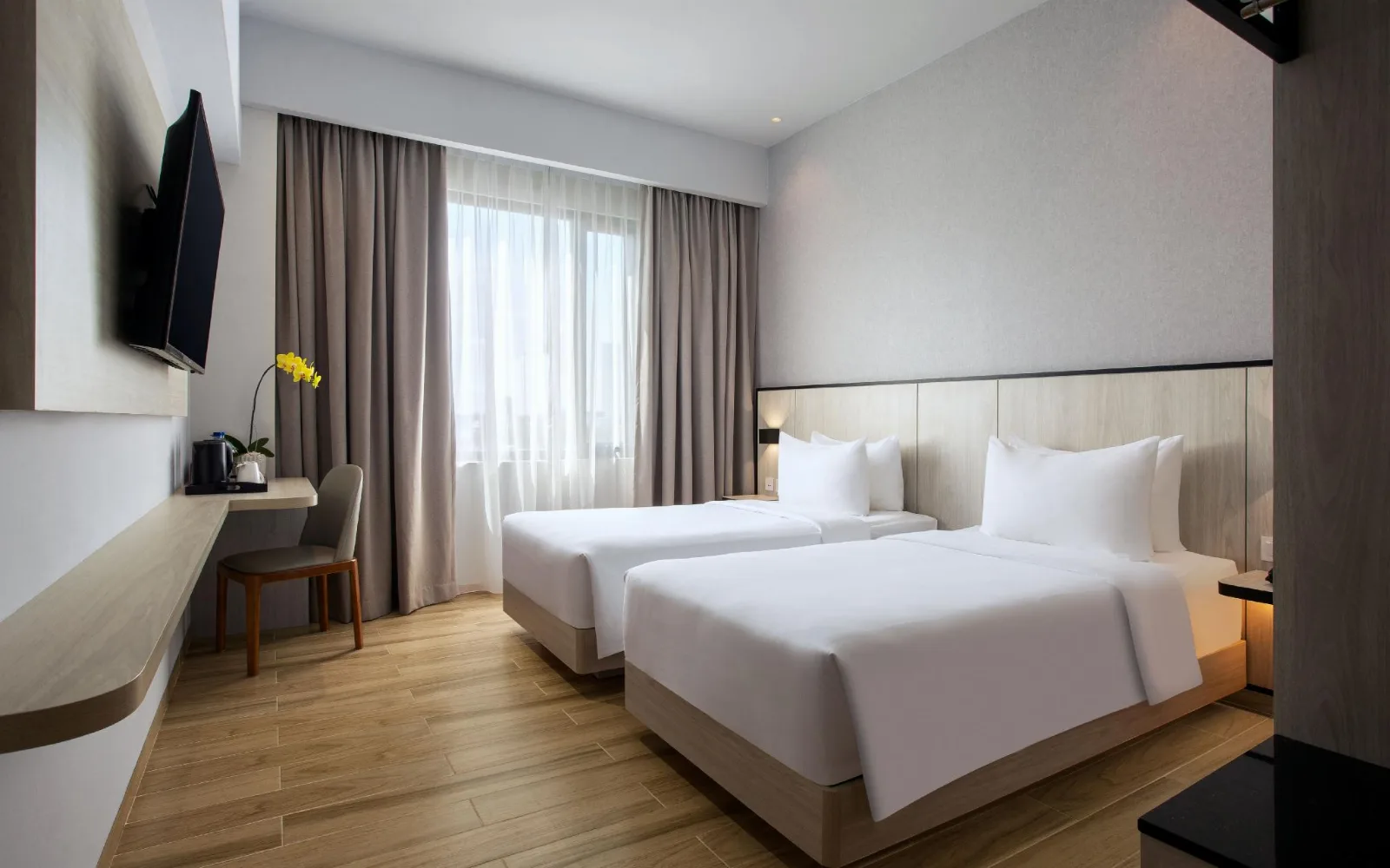Gurindam Restaurant at Hotel Santika Batam