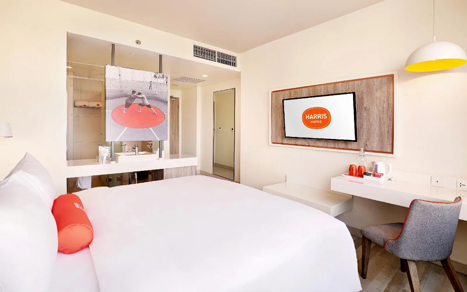 HARRIS Cafe at HARRIS Hotel & Conventions Bundaran Satelit Surabaya